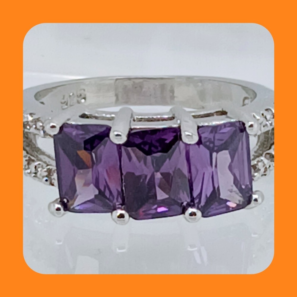 Vintage 925 Sterling Silver Purple Three Stone Emerald Cut Ring Size 7.25 NOS